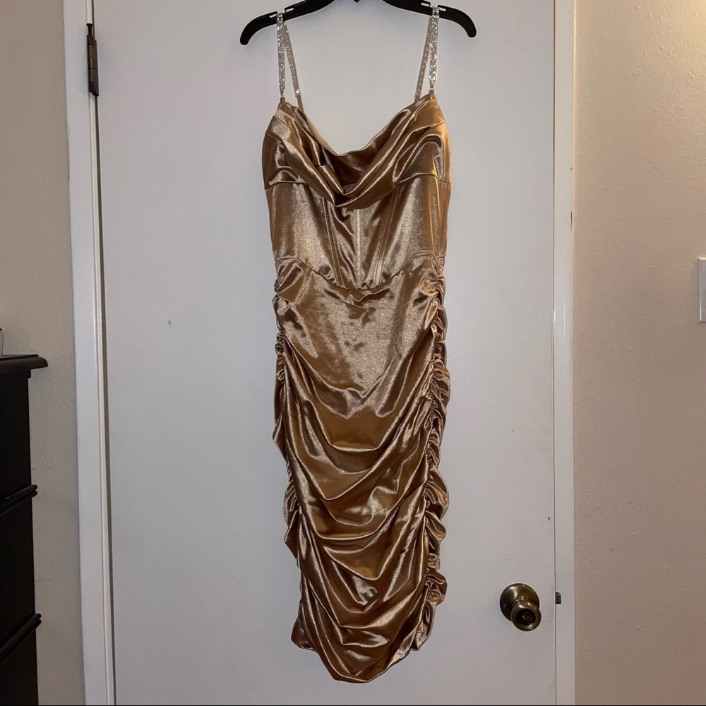 OH POLLY US SIZE 8 GOLD RUCHED MIDI LENGTH DRESS WITH CHAIN STRAPS